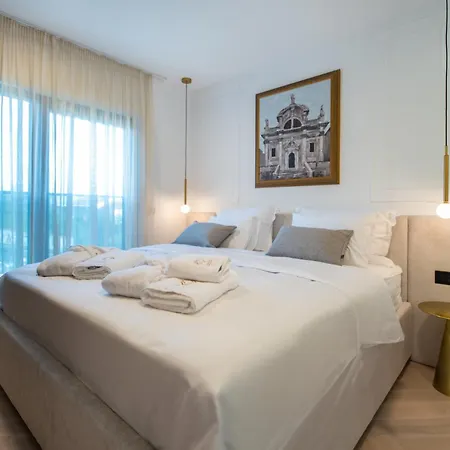 Cascade Luxury *