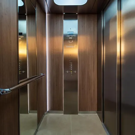 Cascade Luxury *