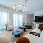 Cascade Luxury *
